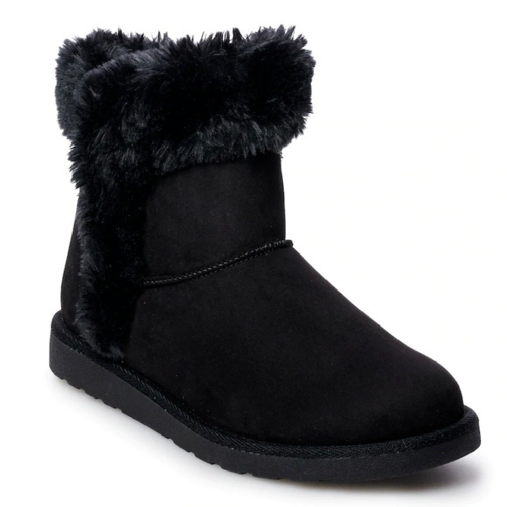 SO Cicada Boots Size 6
